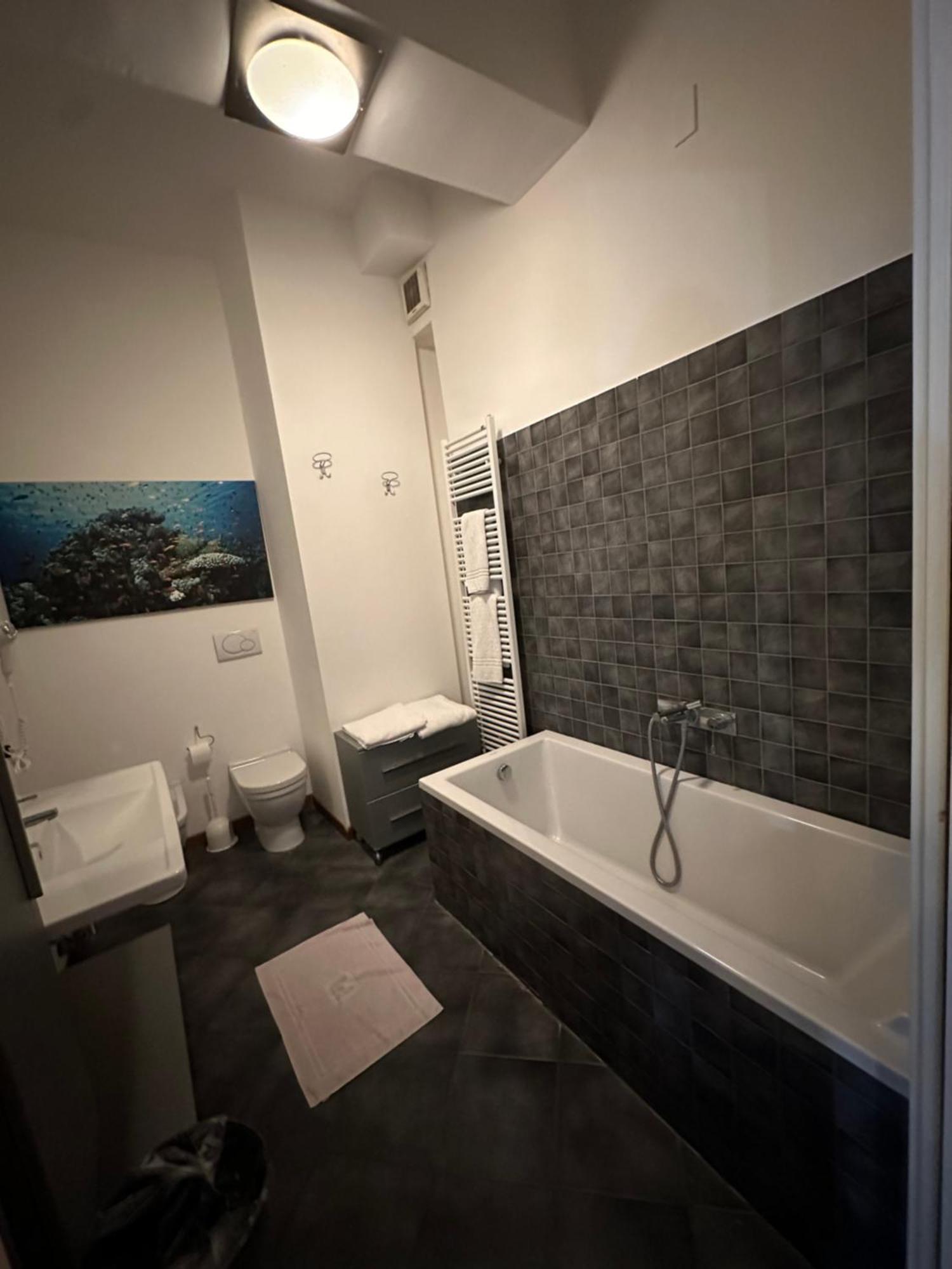 Chiossetto House Apartment มิลาน ภายนอก รูปภาพ