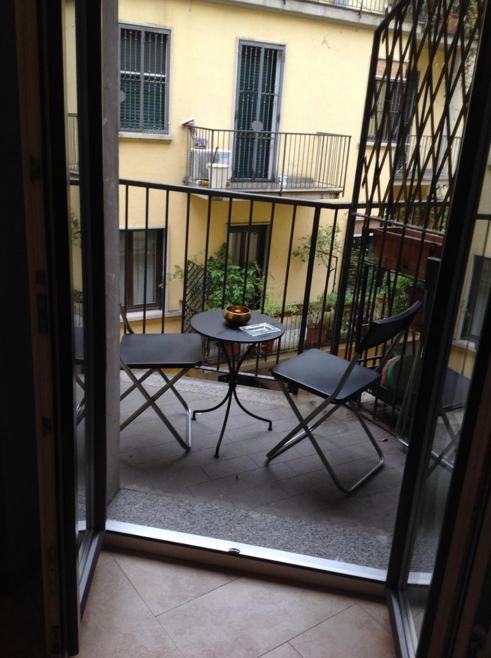 Chiossetto House Apartment มิลาน ภายนอก รูปภาพ